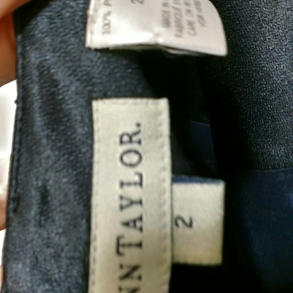 Dress - Picture 6 of 6